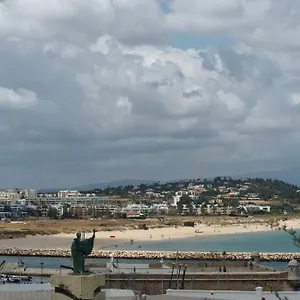 Ema's Beach And Nightlife House Portogallo